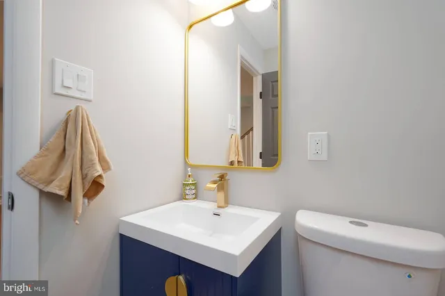 $649,900 | 2425 Skyland Place Southeast, Washington, DC 20020