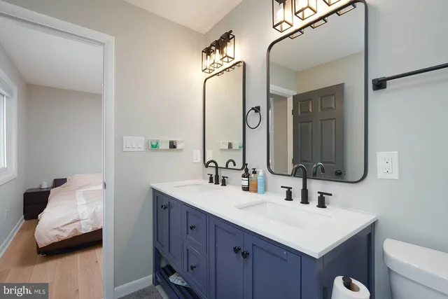 $649,900 | 2425 Skyland Place Southeast, Washington, DC 20020