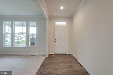 74 Overbrook Road Ranson, WV 25438 - Photo 3 of 17 Interior (General)