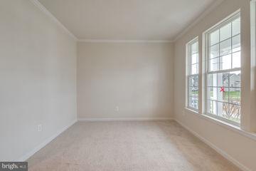 74 Overbrook Road Ranson, WV 25438 - Photo 5 of 17 Interior (General)