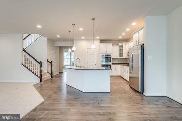 74 Overbrook Road Ranson, WV 25438 - Photo 8 of 17 Kitchen