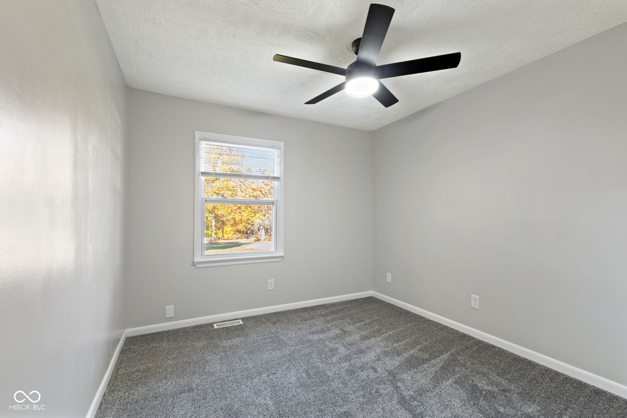 5735 North Blazing Star Road Monrovia, IN 46157 - Photo 19 of 39