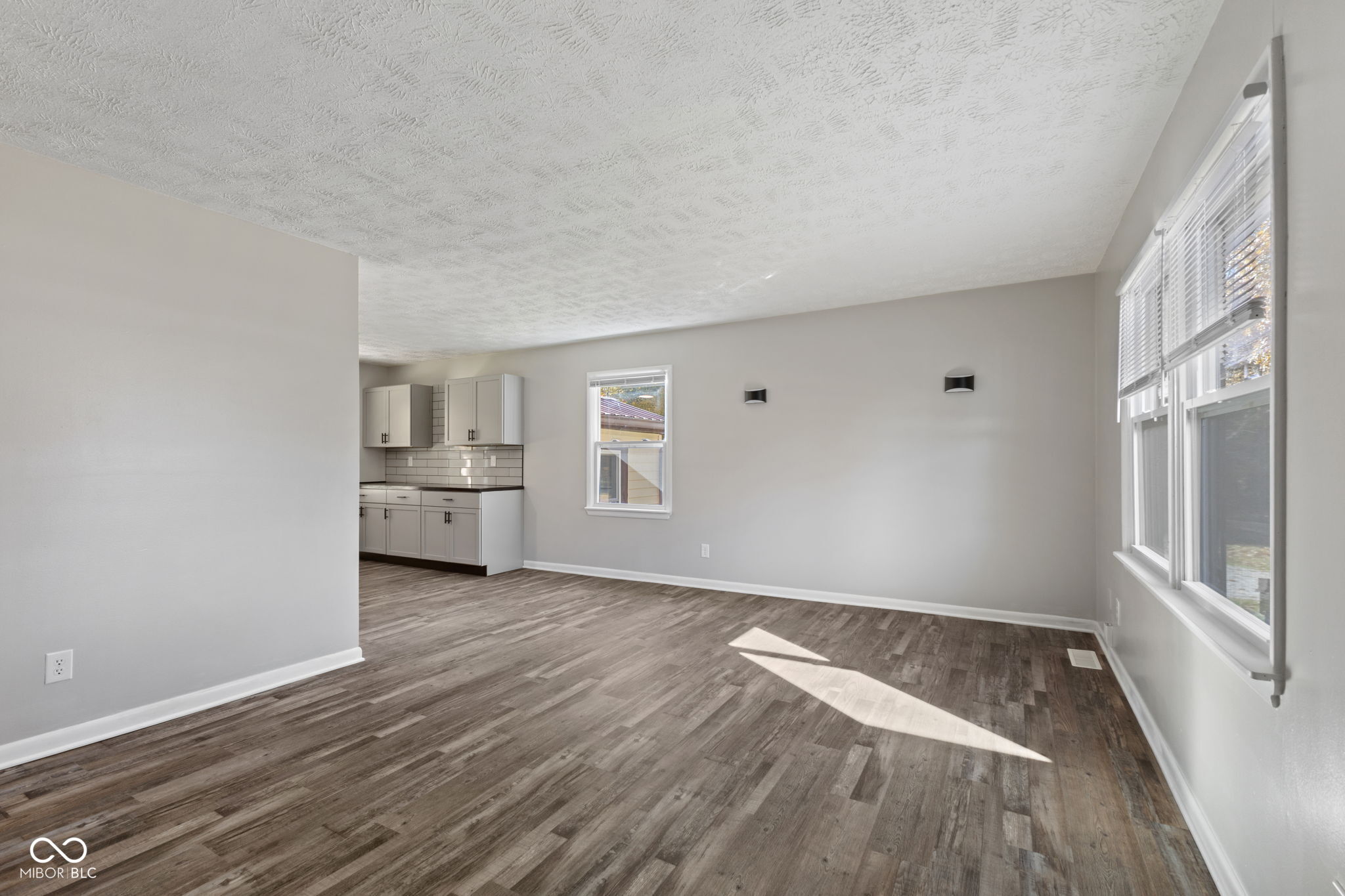 5735 North Blazing Star Road Monrovia, IN 46157 - Photo 8 of 39