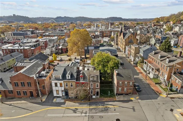 $1,750 | 1317 Sandusky Street, Pittsburgh, PA 15212