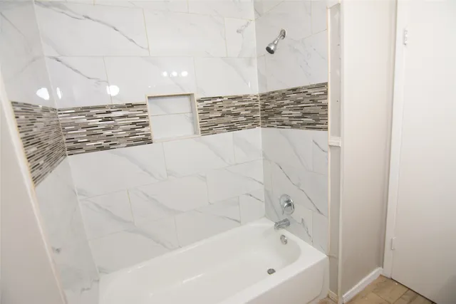 $1,175 | 1613 Northwood Street, Unit 1613, Houston, TX 77009