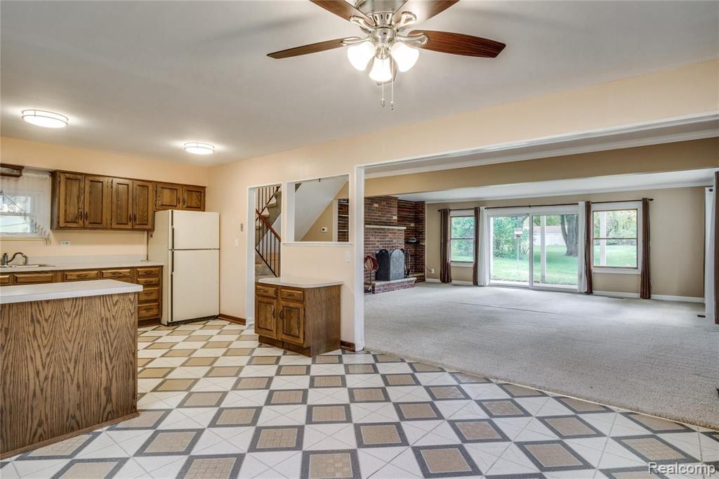 3217 Rolston Road Fenton, MI 48430 - Photo 6 of 30