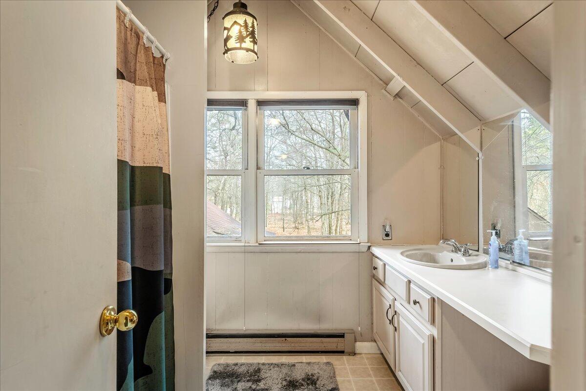 170 Fern Ridge Road Blakeslee, PA 18610 - Photo 33 of 58 48-HomeView_Media-170_Fern_Ridge_Rd.-#48