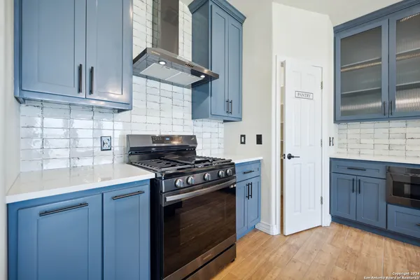 $525,000 | 125 Hilltop Circle, Mathis, TX 78368