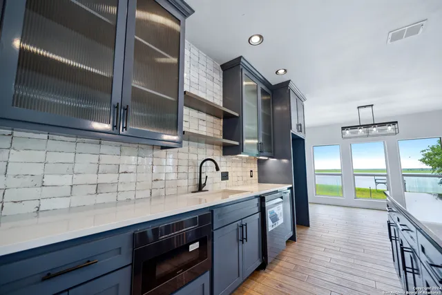 $525,000 | 125 Hilltop Circle, Mathis, TX 78368