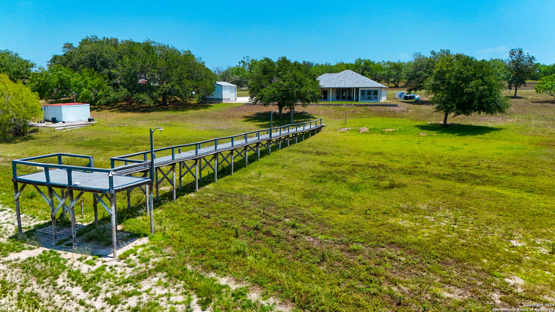 125 Hilltop Circle Mathis, TX 78368 - Photo 35 of 37