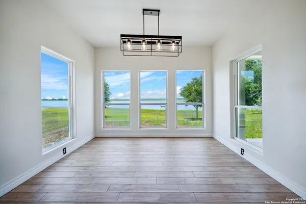 $525,000 | 125 Hilltop Circle, Mathis, TX 78368