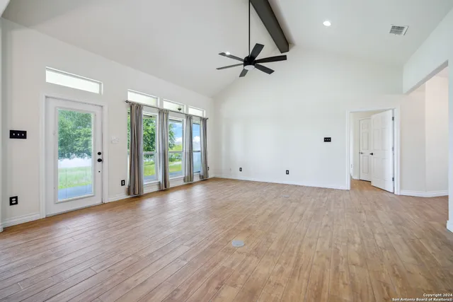 $525,000 | 125 Hilltop Circle, Mathis, TX 78368