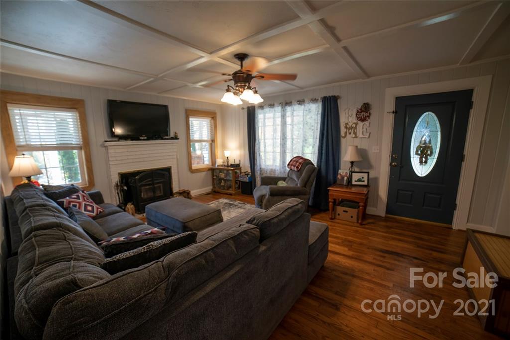202 North Spring Street Old Fort, NC 28762 - Photo 6 of 23 Gallery Image 6