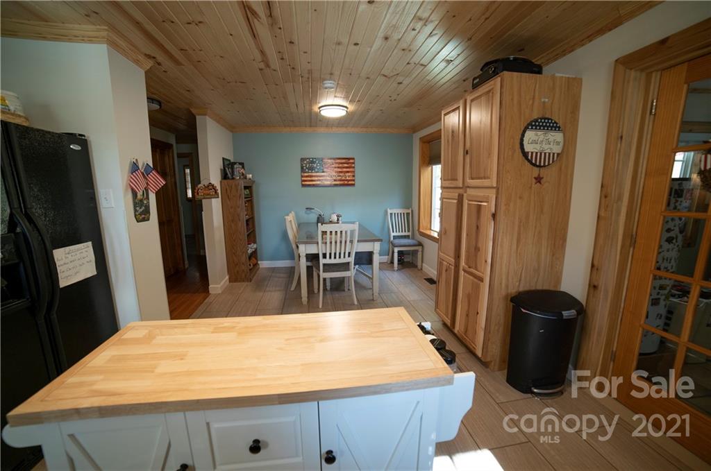 202 North Spring Street Old Fort, NC 28762 - Photo 9 of 23 Gallery Image 9