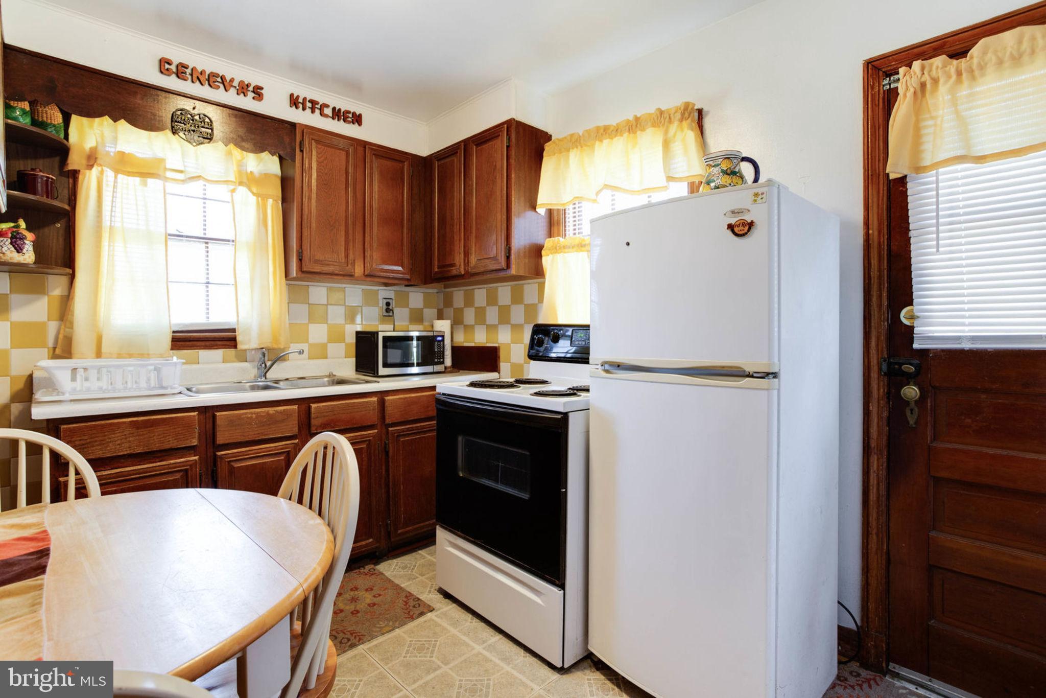 7841 Clark Station Road Severn, MD 21144 - Photo 10 of 46 Kitchen