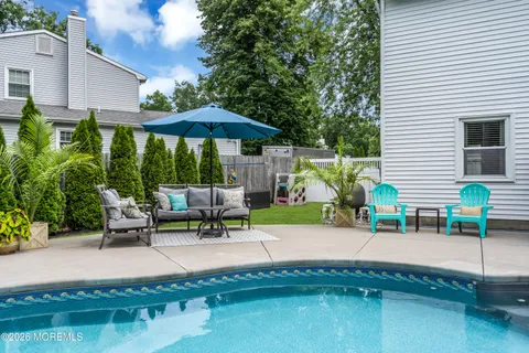 $575,000 | 1466 Arapaho Court, Toms River, NJ 08755
