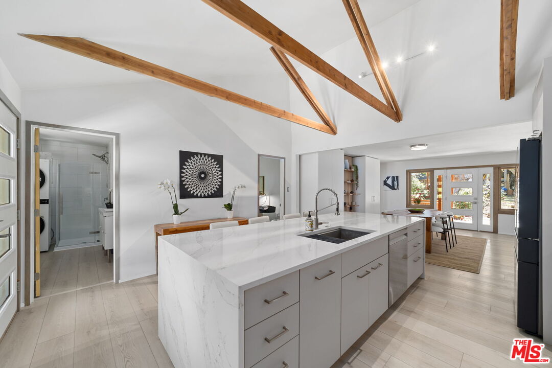 1230 Old Topanga Canyon Road Topanga, CA 90290 - Photo 18 of 48