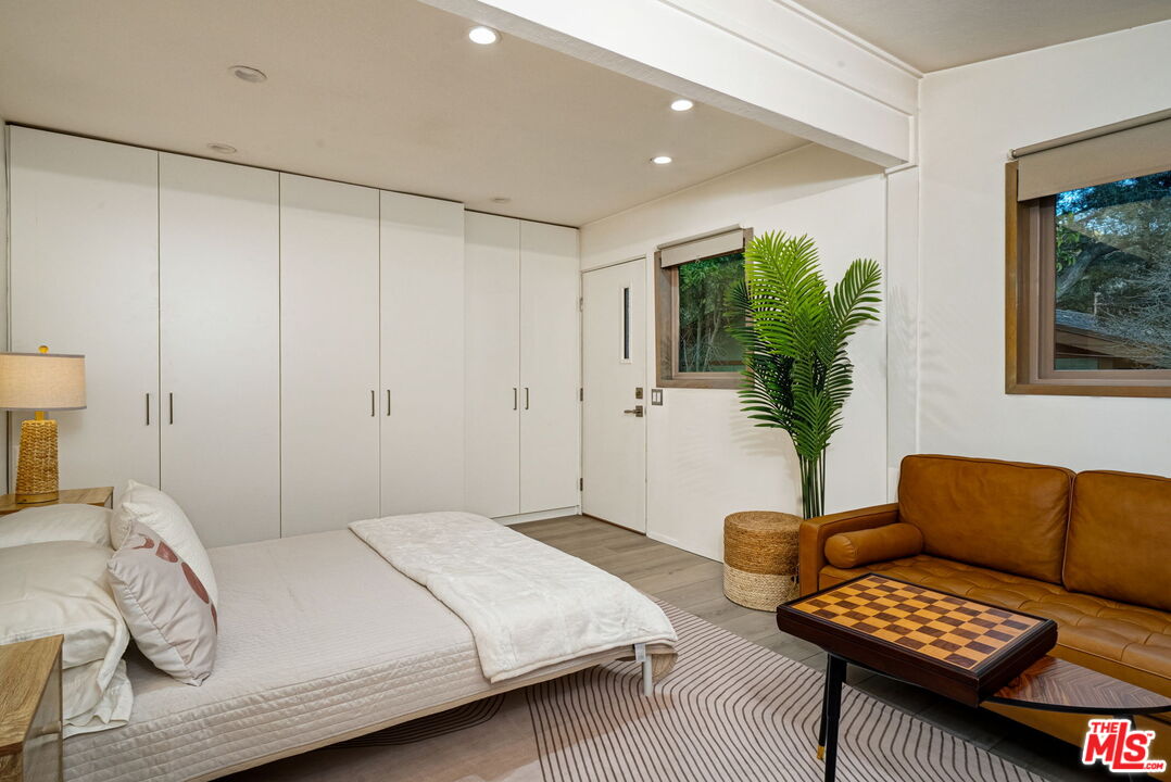 1230 Old Topanga Canyon Road Topanga, CA 90290 - Photo 20 of 48