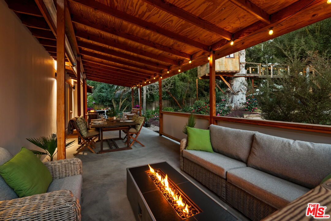 1230 Old Topanga Canyon Road Topanga, CA 90290 - Photo 31 of 48