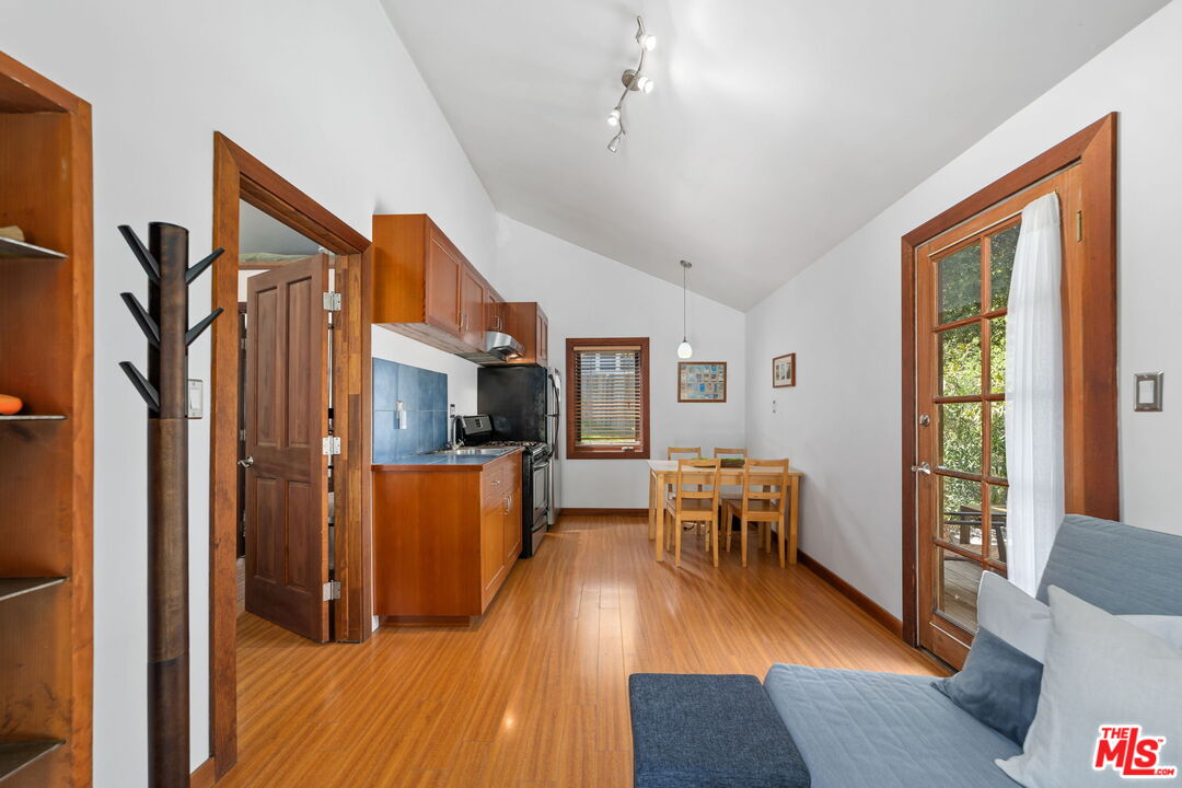 1230 Old Topanga Canyon Road Topanga, CA 90290 - Photo 37 of 48