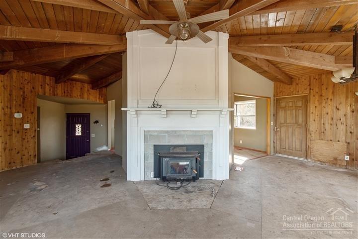 62260 Deer Trail Road Bend, OR 97701 - Photo 9 of 24 Another view of living room. Hallway to