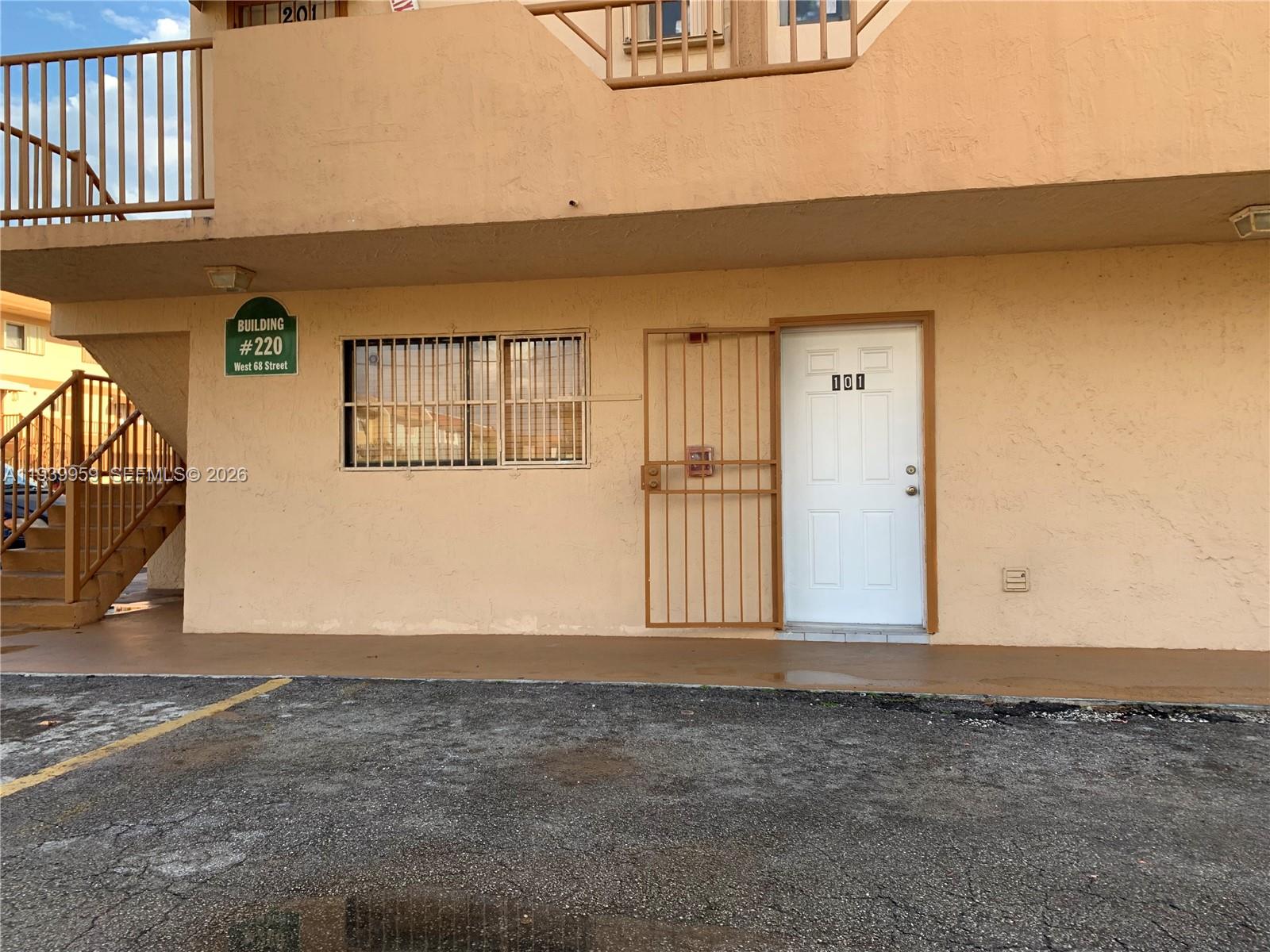 220 West 68th Street, Unit 101 Hialeah, FL 33014 - Photo 2 of 28 a view of an empty room