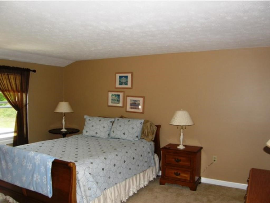 223 Black Brook Road Goffstown, NH 03045 - Photo 18 of 35 Gallery Image 18