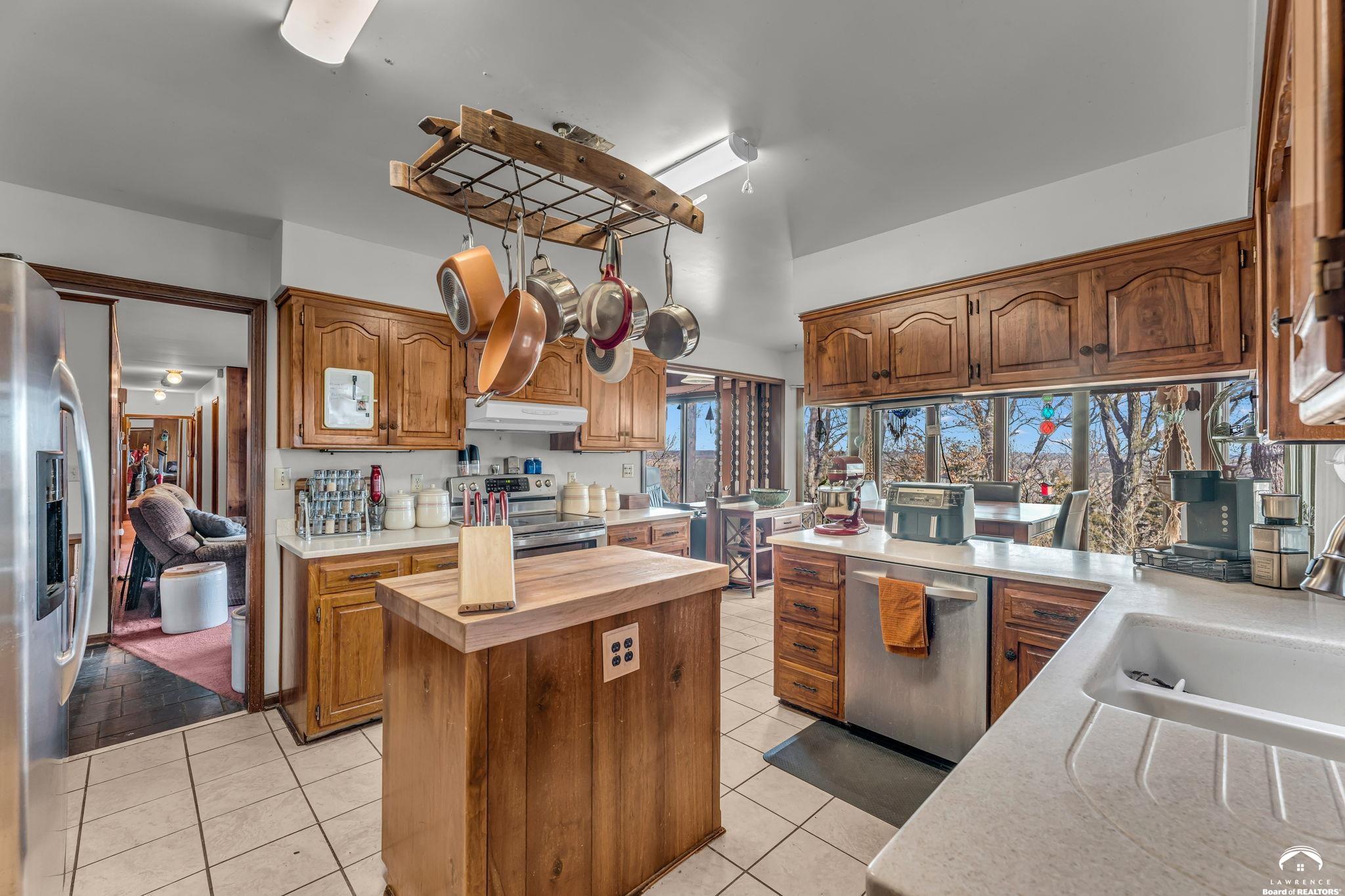 141-127 Southwest Urish Road Topeka, KS 66615 - Photo 12 of 63