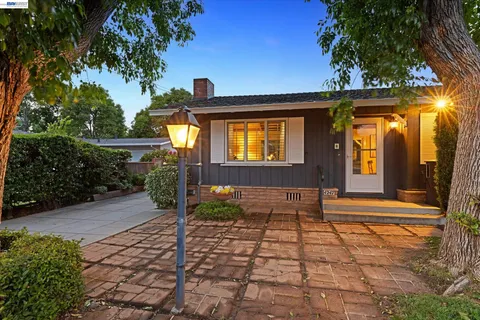 $1,300,000 | 4247 School Street, Pleasanton, CA 94566