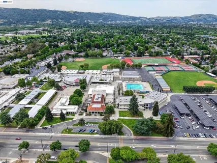$1,300,000 | 4247 School Street, Pleasanton, CA 94566