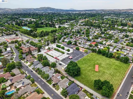 $1,300,000 | 4247 School Street, Pleasanton, CA 94566