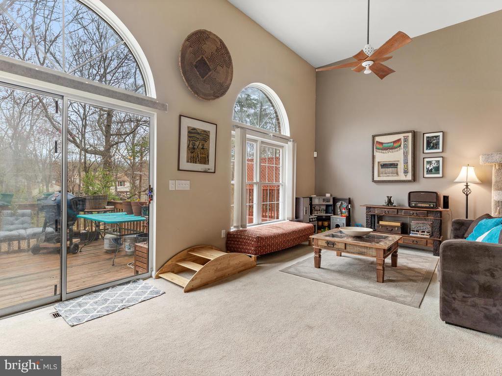 9314 Ispahan Loop Laurel, MD 20708 - Photo 2 of 46