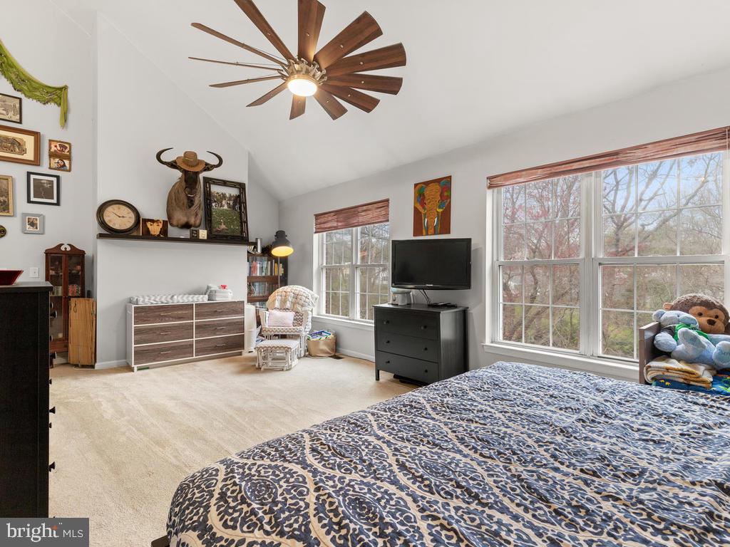 9314 Ispahan Loop Laurel, MD 20708 - Photo 20 of 46