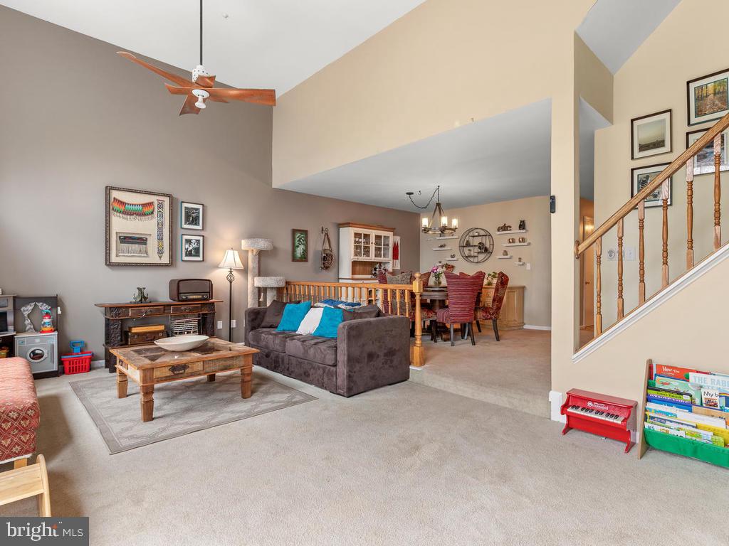 9314 Ispahan Loop Laurel, MD 20708 - Photo 4 of 46