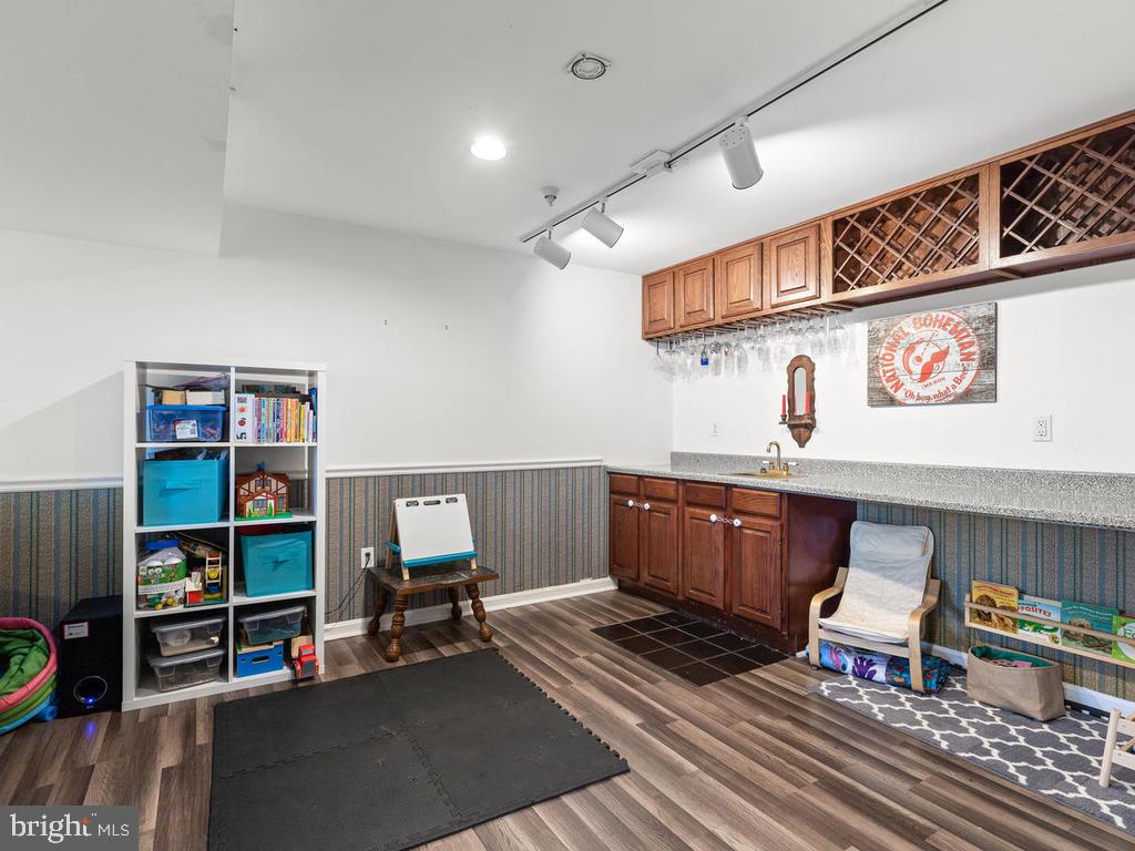 9314 Ispahan Loop Laurel, MD 20708 - Photo 36 of 46