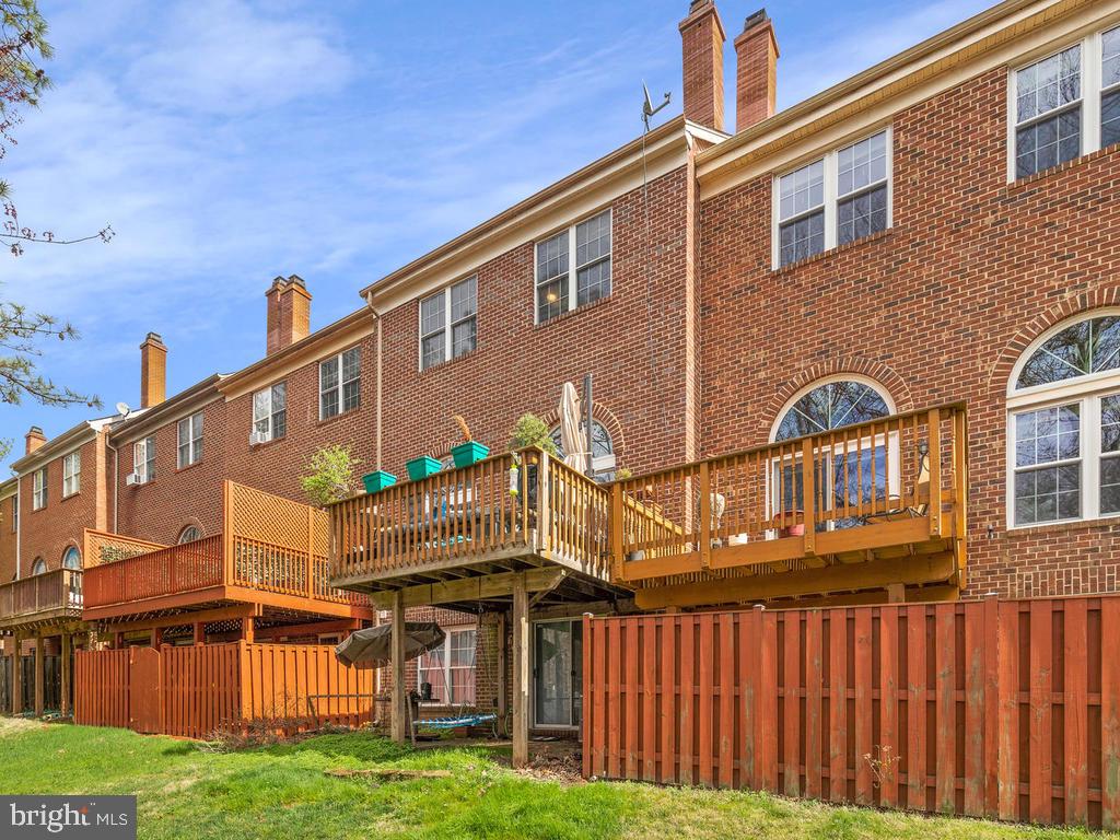 9314 Ispahan Loop Laurel, MD 20708 - Photo 43 of 46