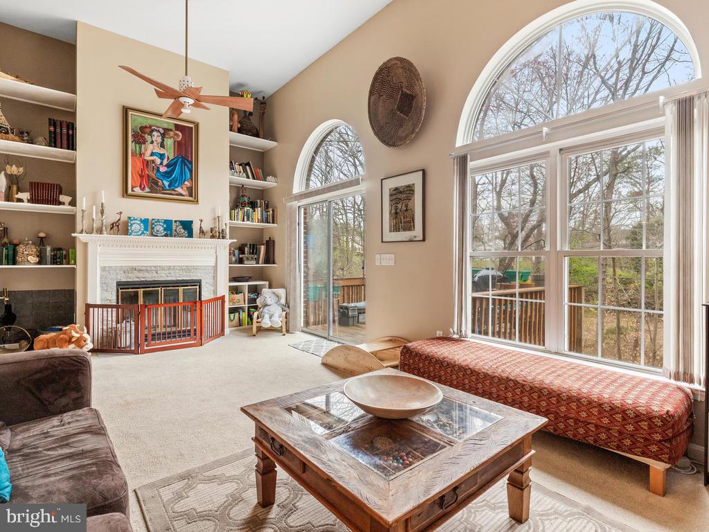 9314 Ispahan Loop Laurel, MD 20708 - Photo 6 of 46
