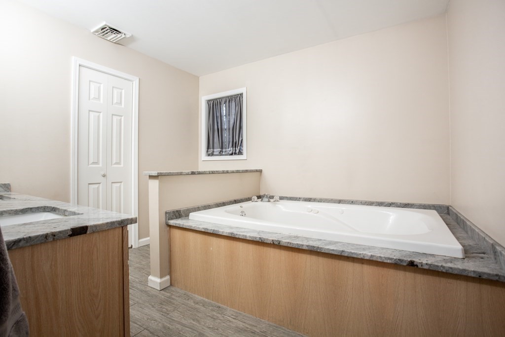254 Wood Street Fall River, MA 02721 - Photo 20 of 28 Gallery Image 20