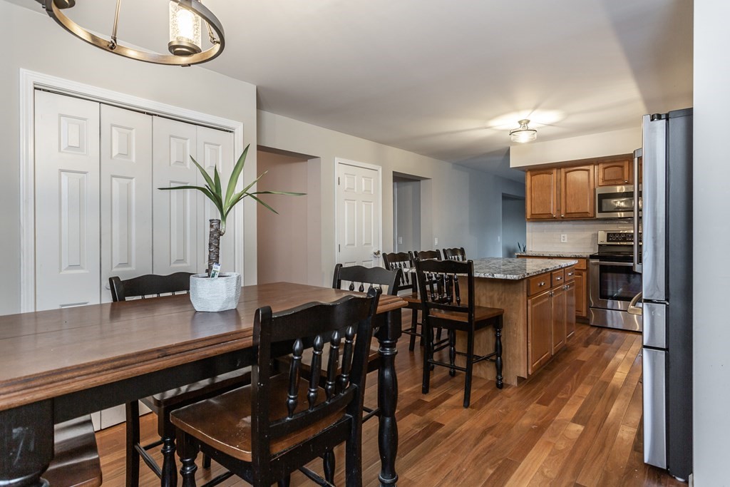 254 Wood Street Fall River, MA 02721 - Photo 6 of 28 Gallery Image 6