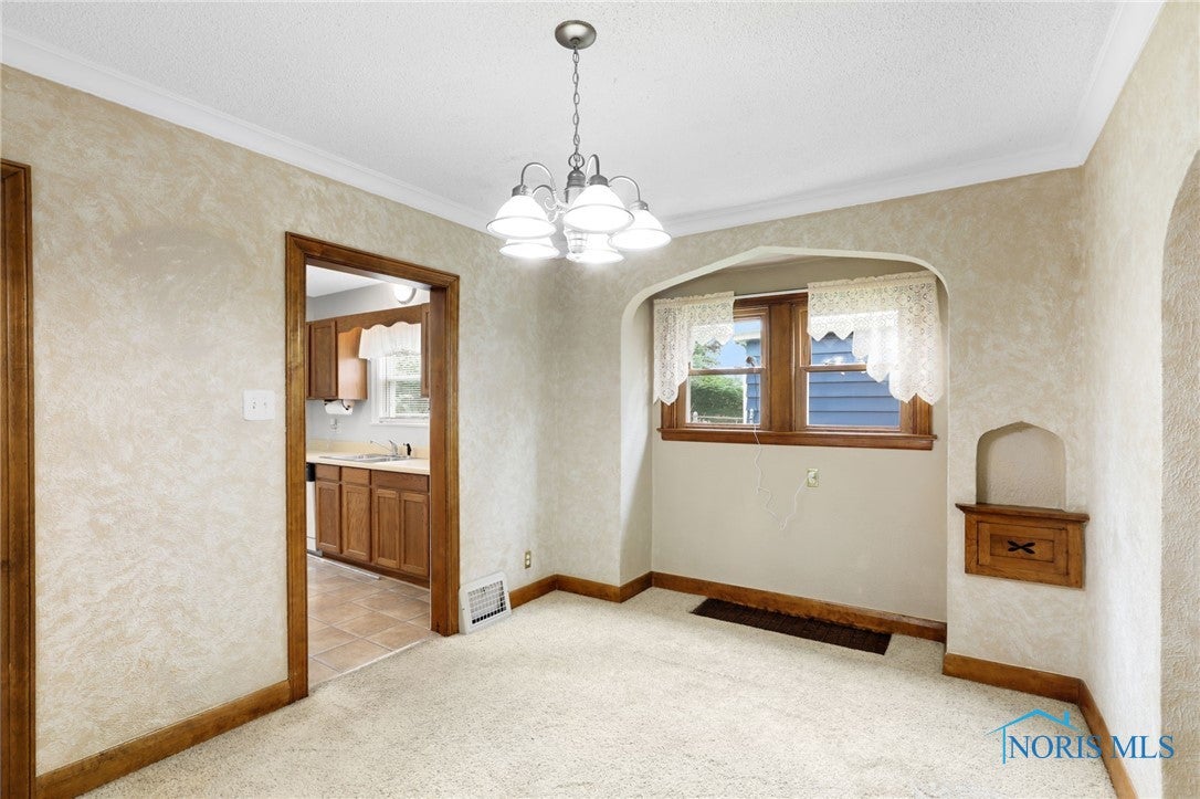 3779 Sherbrooke Road Toledo, OH 43613 - Photo 17 of 41 Gallery Image 17