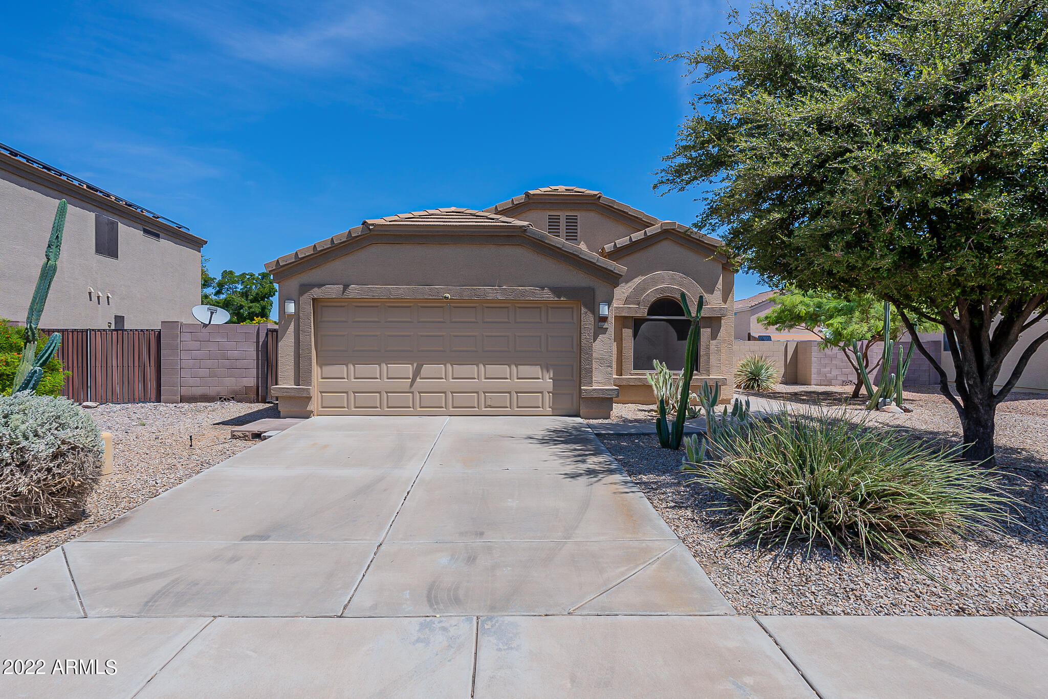 2532 West Tanner Ranch Road Queen Creek, AZ 85144 - Photo 1 of 24 photo_01