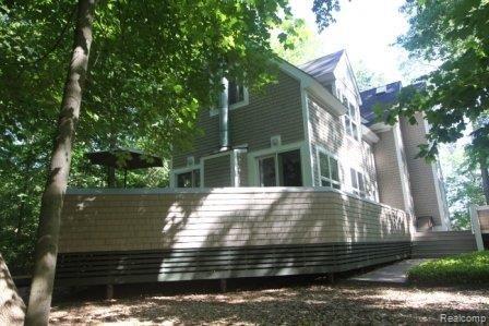 451 East Nawakwa Road Rochester, MI 48307 - Photo 23 of 25 IMG_3714.JPG