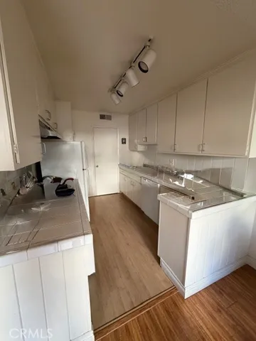 $2,900 | 420 South Madison Avenue, Pasadena, CA 91101