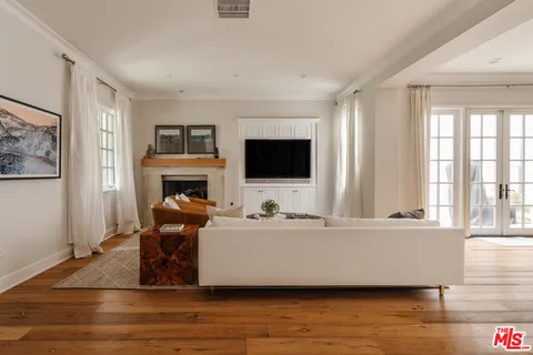 $3,499,000 | 13070 Kiyot Way, Playa Vista, CA 90094