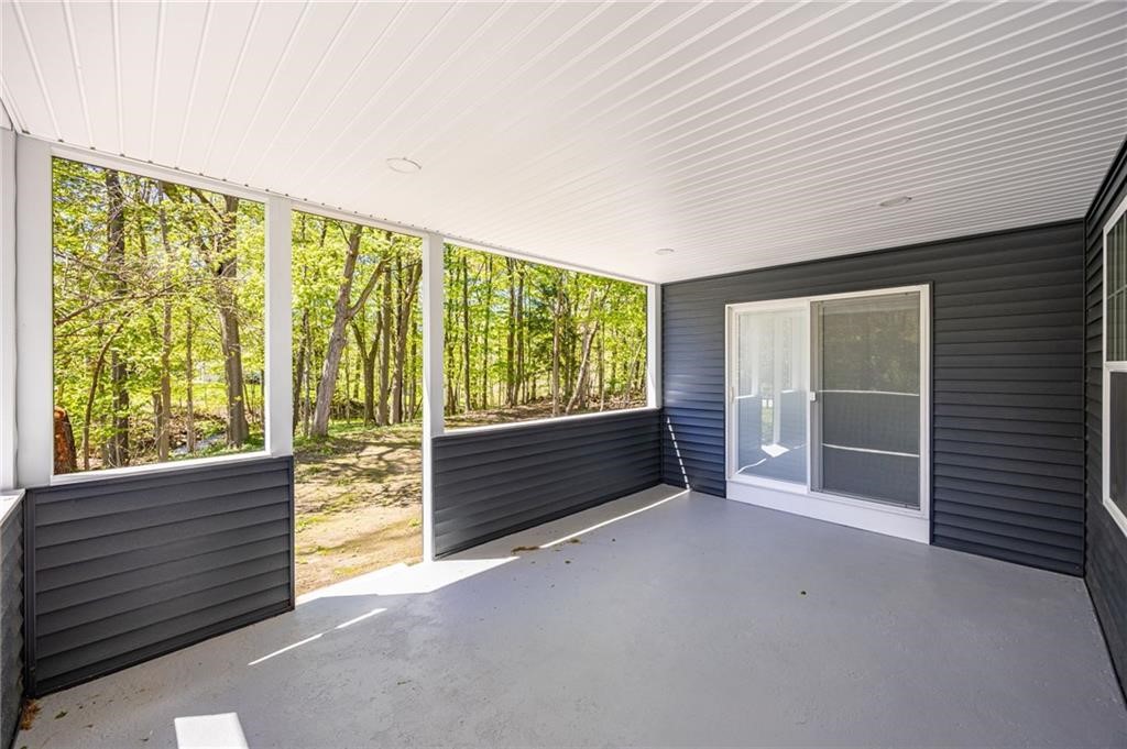 16 Pine Hill Road Parma, NY 14559 - Photo 5 of 45