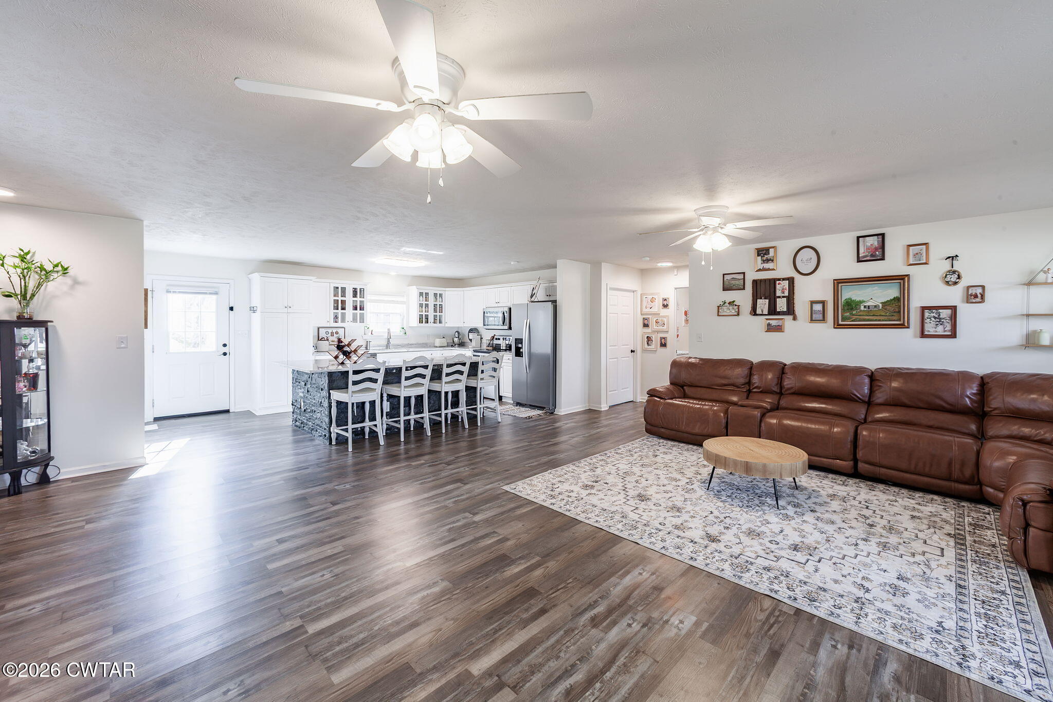 2100 Collins Road Medon, TN 38356 - Photo 8 of 28 Living Room