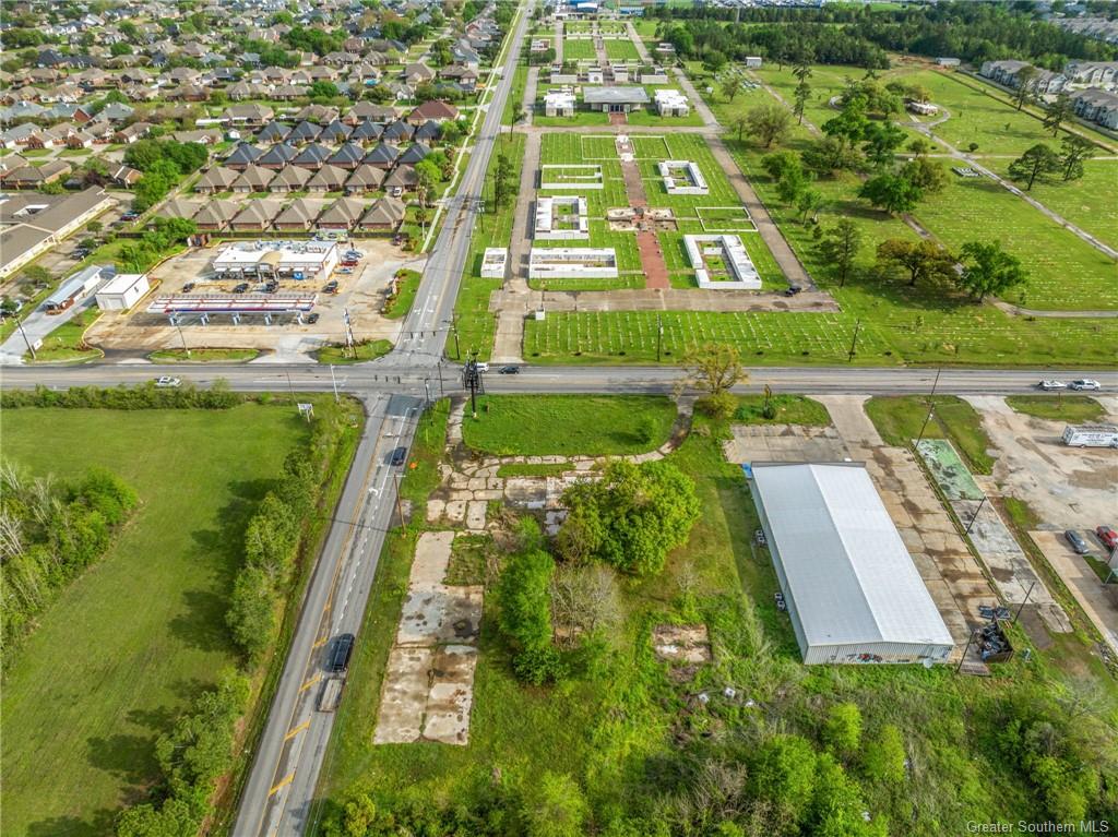 2323 Country Club Road Lake Charles, LA 70605 - Photo 5 of 7