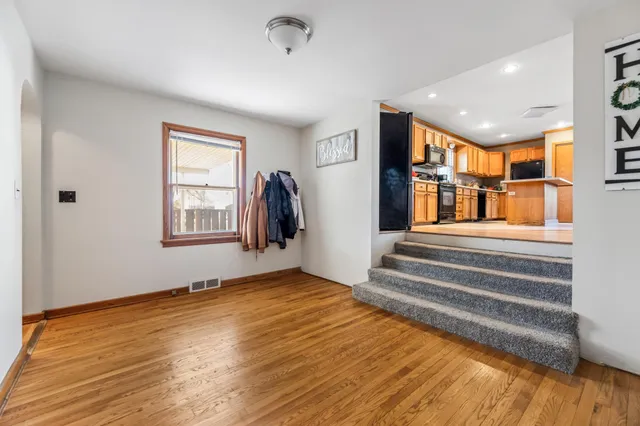 $269,900 | 616 East Sarnia Street, Winona, MN 55987