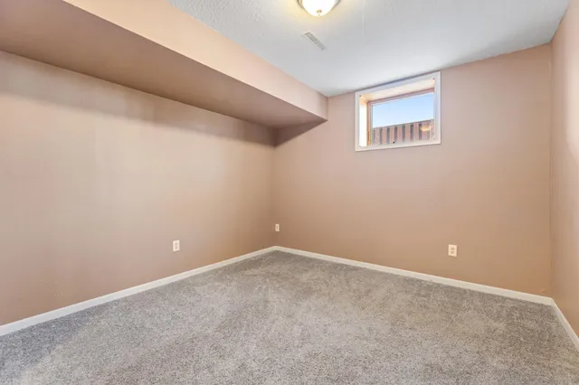 $269,900 | 616 East Sarnia Street, Winona, MN 55987