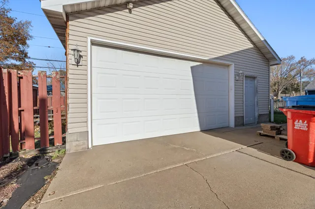 $269,900 | 616 East Sarnia Street, Winona, MN 55987